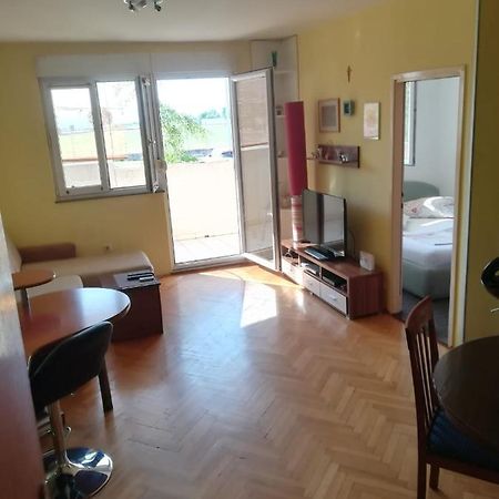 Apartman Stanic オミシュ エクステリア 写真